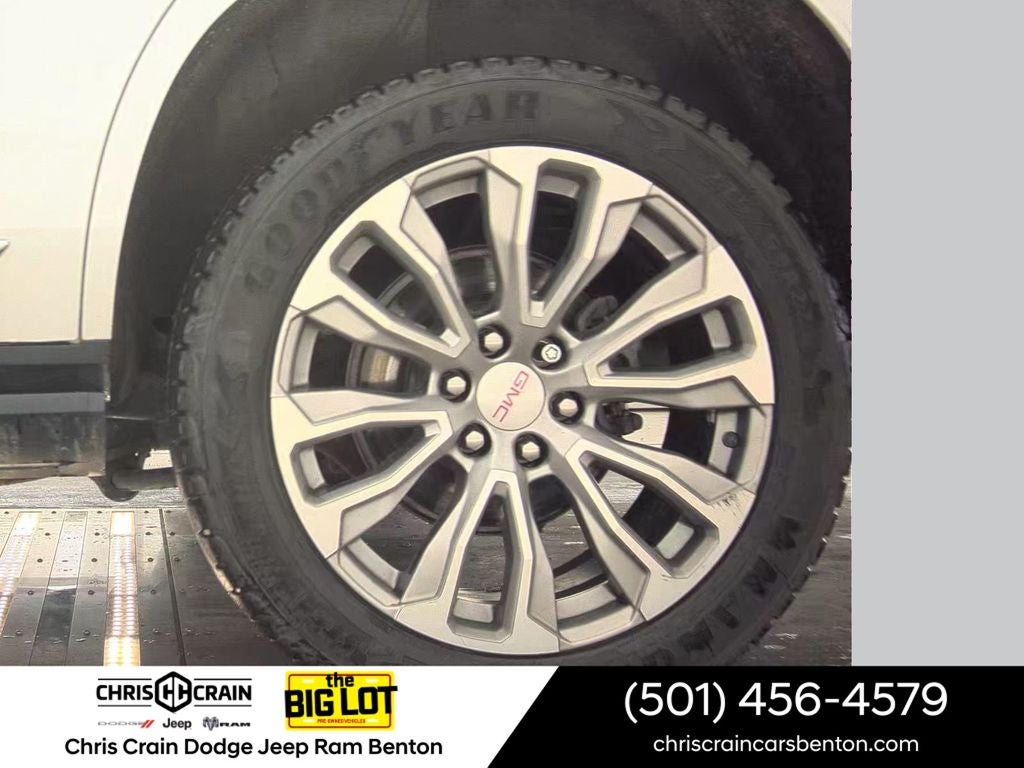 2021 GMC Yukon 4WD Denali