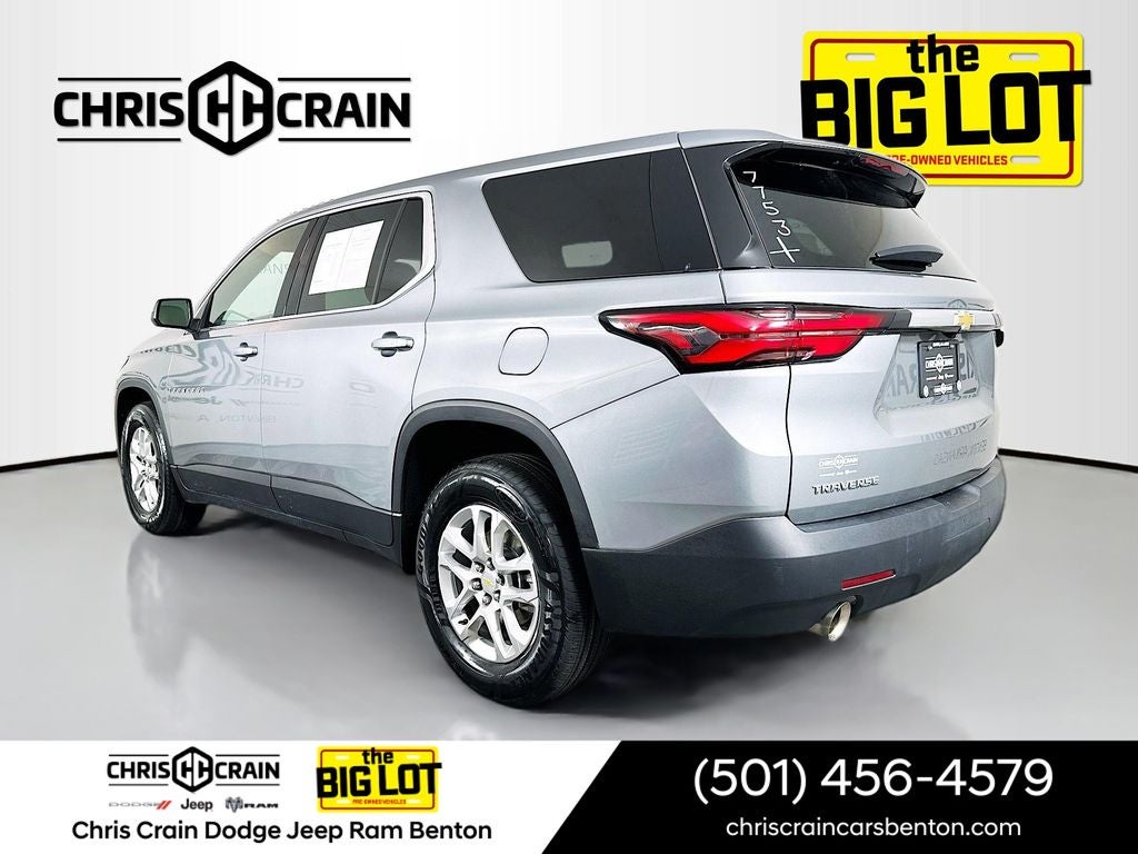 2023 Chevrolet Traverse FWD LS