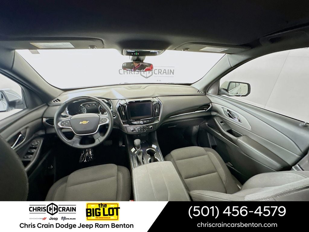 2023 Chevrolet Traverse AWD LT Cloth