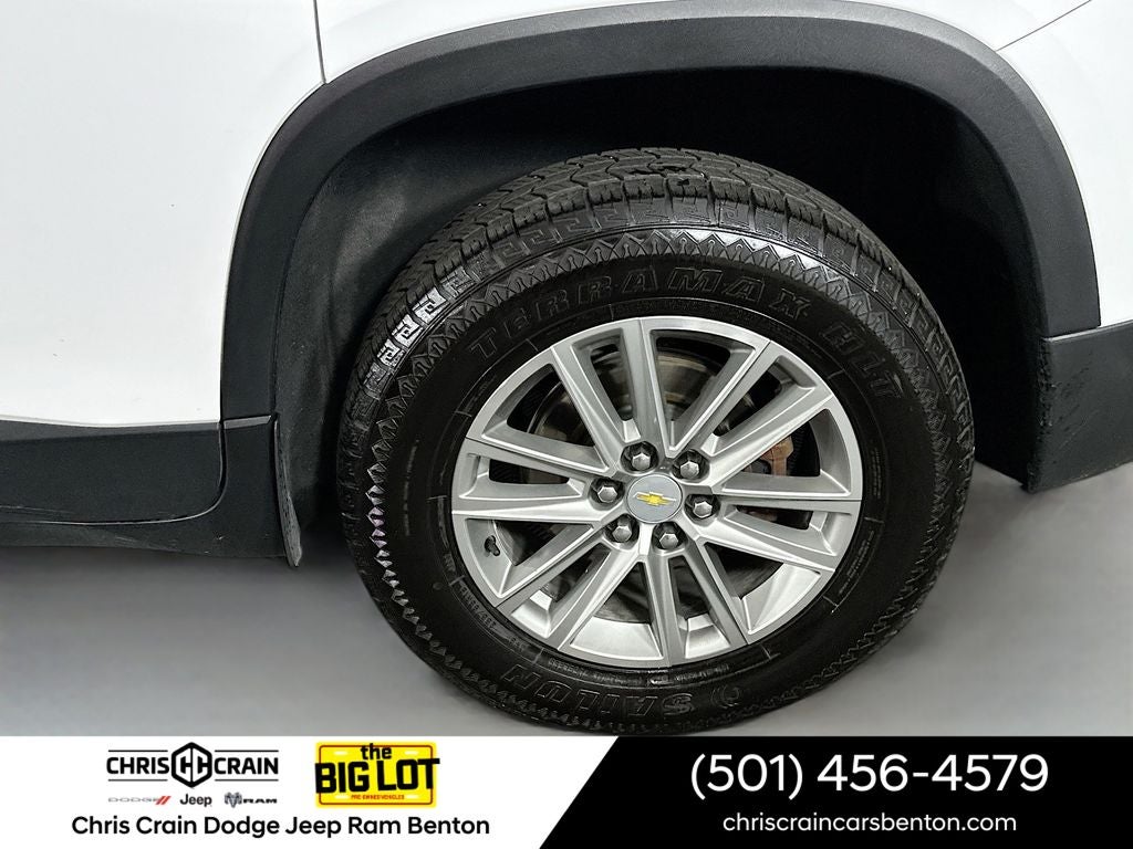 2023 Chevrolet Traverse AWD LT Cloth