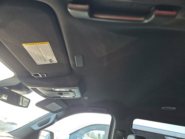 2025 Chevrolet Suburban 4WD Z71