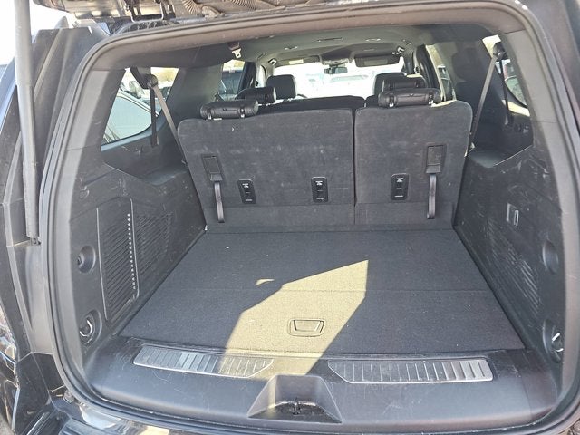 2025 Chevrolet Suburban 4WD Z71