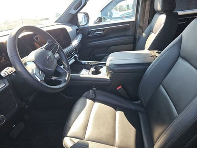 2025 Chevrolet Suburban 4WD Z71