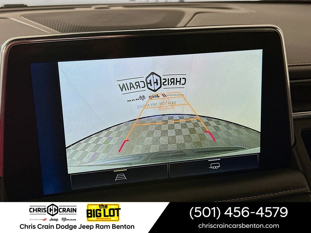 2023 Chevrolet Suburban 4WD Premier