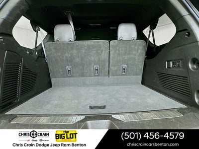 2023 Chevrolet Suburban 4WD Premier