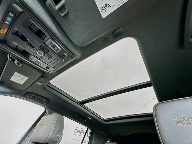 2023 Chevrolet Tahoe 4WD High Country