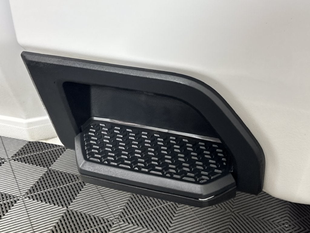2022 GMC Sierra 2500HD 4WD Crew Cab Standard Bed AT4