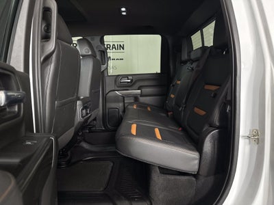 2022 GMC Sierra 2500HD 4WD Crew Cab Standard Bed AT4