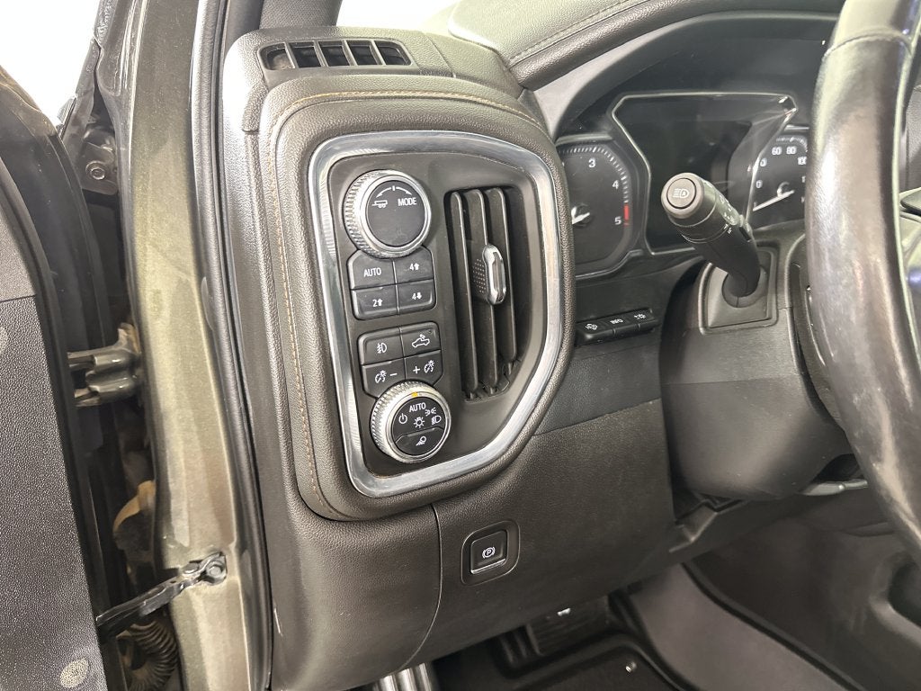 2022 GMC Sierra 2500HD 4WD Crew Cab Standard Bed AT4