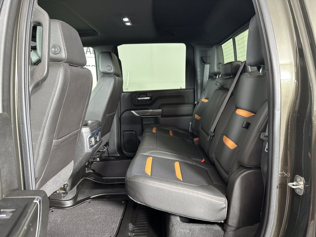 2022 GMC Sierra 2500HD 4WD Crew Cab Standard Bed AT4