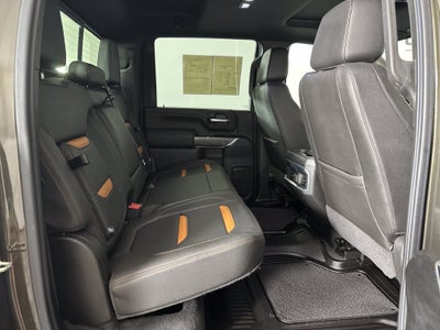 2022 GMC Sierra 2500HD 4WD Crew Cab Standard Bed AT4