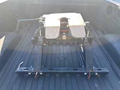 2022 GMC Sierra 2500HD 4WD Crew Cab Standard Bed AT4