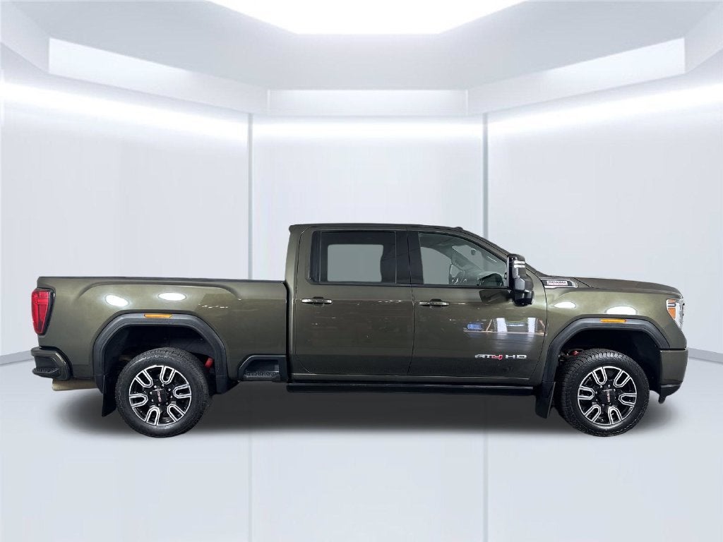 2022 GMC Sierra 2500HD 4WD Crew Cab Standard Bed AT4