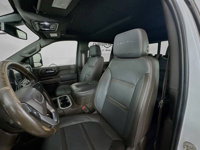 2022 GMC Sierra 2500HD 4WD Crew Cab Standard Bed Denali