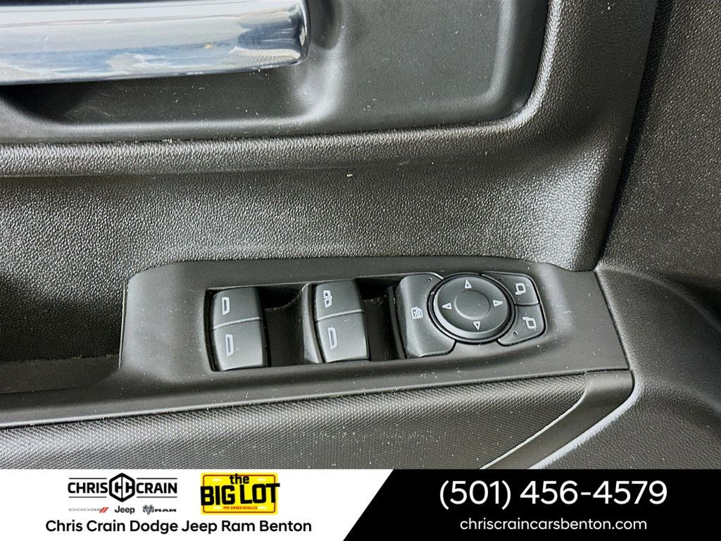 2023 GMC Sierra 1500 4WD Crew Cab Short Box Pro