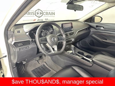 2022 Nissan Altima SR FWD