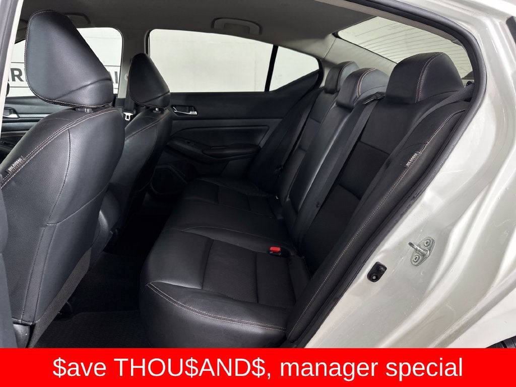 2022 Nissan Altima SR FWD