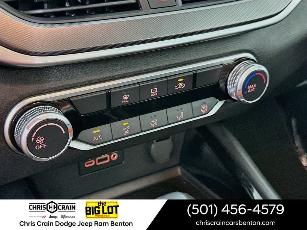 2023 Nissan Altima SR FWD