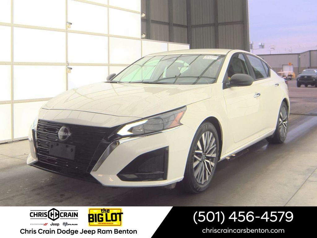 2025 Nissan Altima SV FWD