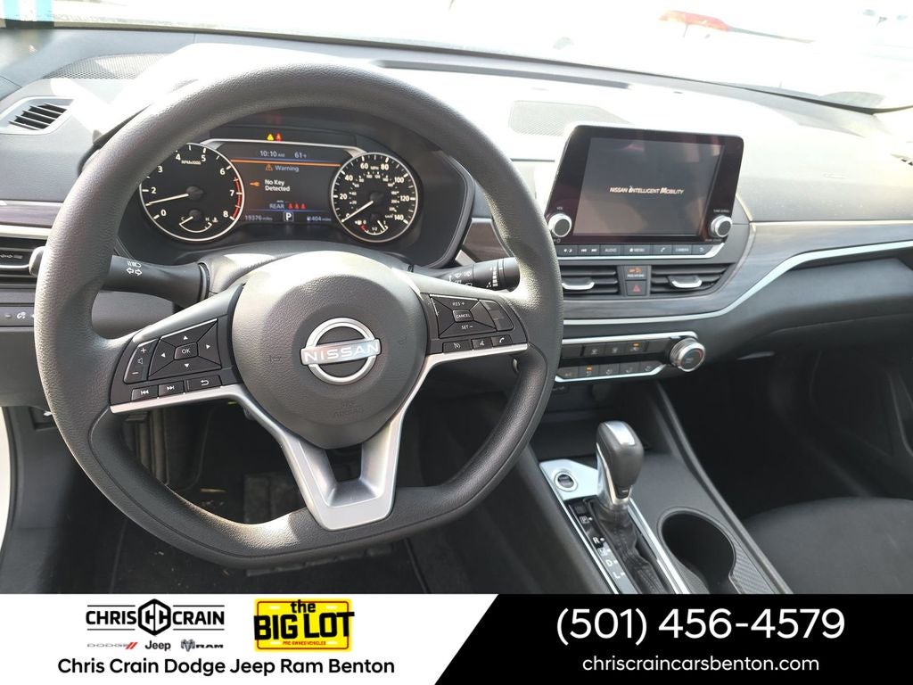 2025 Nissan Altima SV FWD