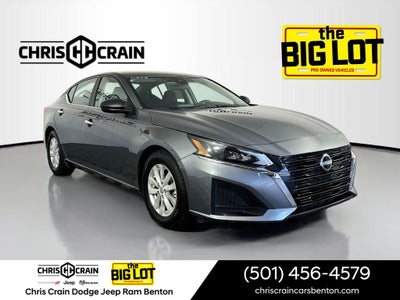 2025 Nissan Altima SV FWD