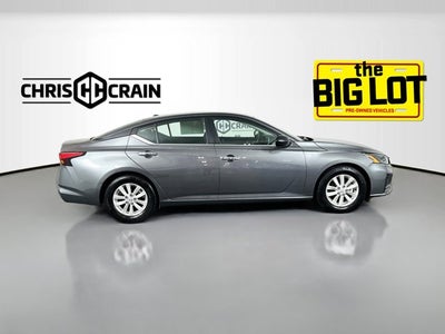 2025 Nissan Altima SV FWD
