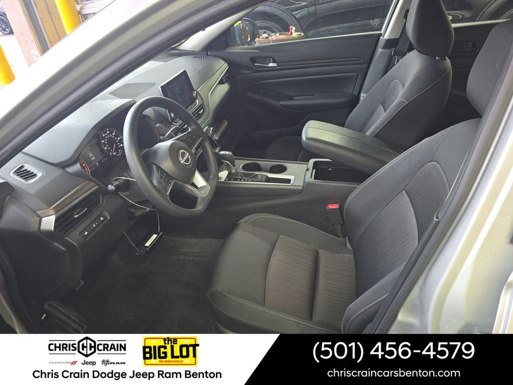 2025 Nissan Altima 2.5 SV