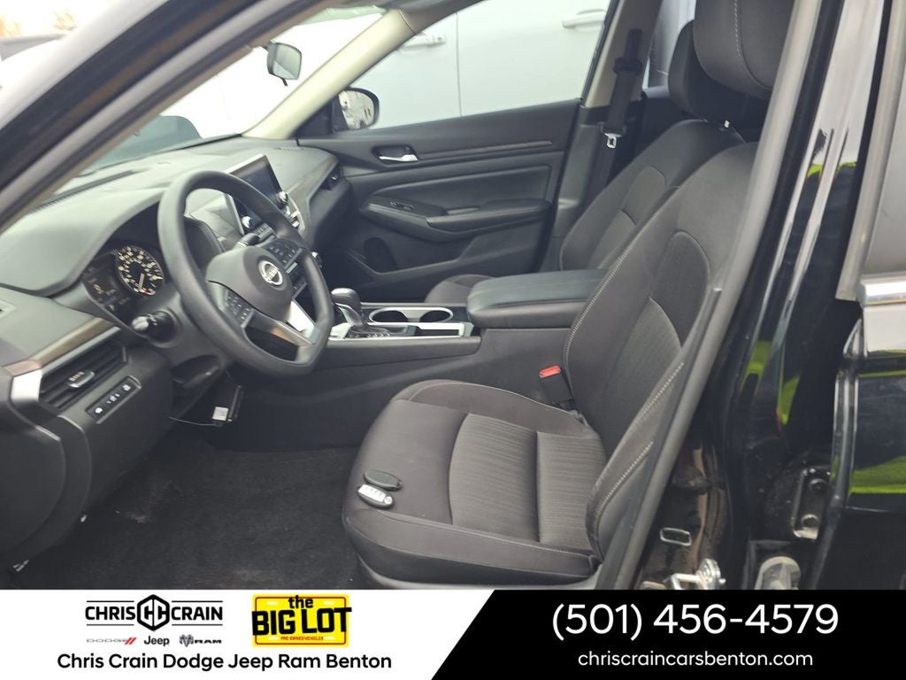 2024 Nissan Altima SV FWD