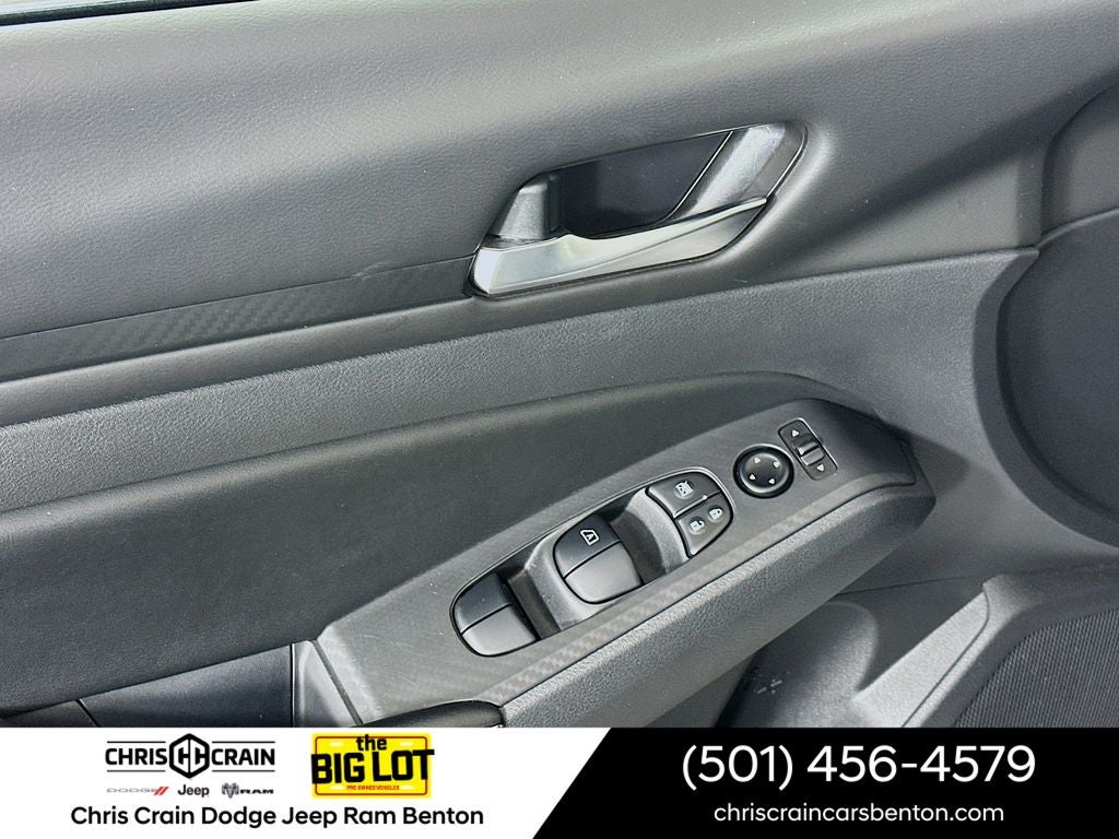 2024 Nissan Altima SV FWD