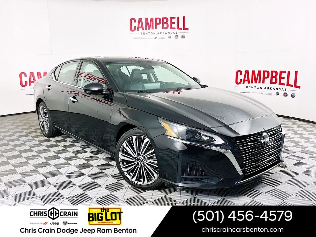 2023 Nissan Altima SL FWD