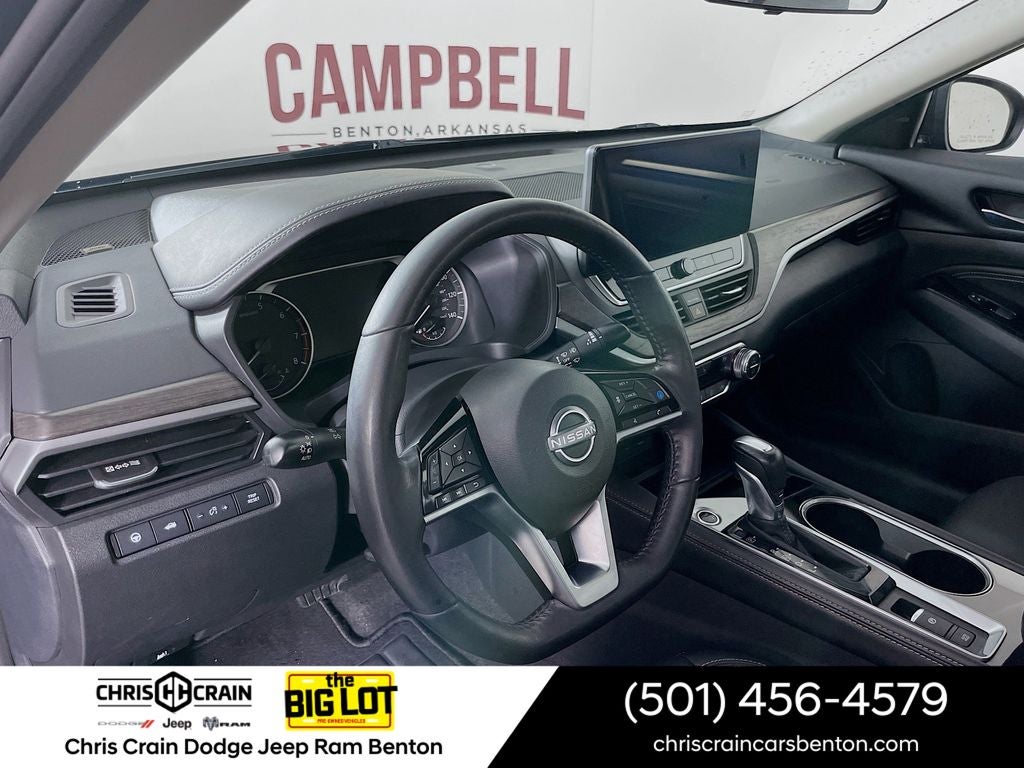 2023 Nissan Altima SL FWD