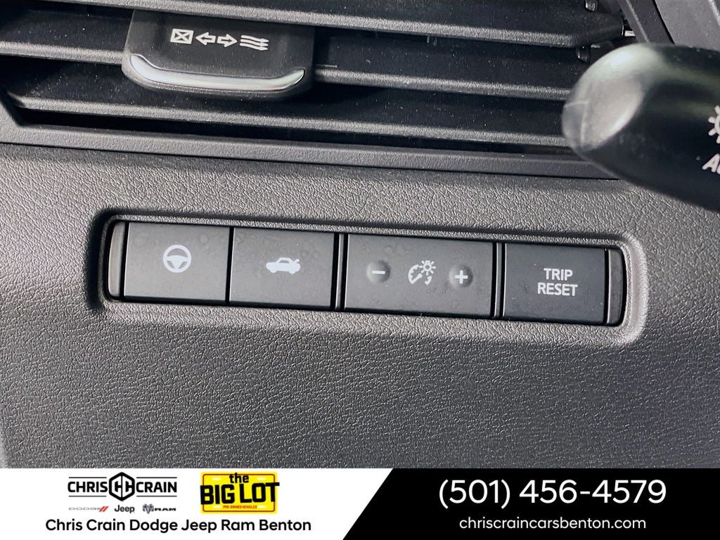 2023 Nissan Altima SL FWD