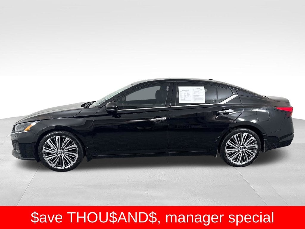 2023 Nissan Altima SL FWD