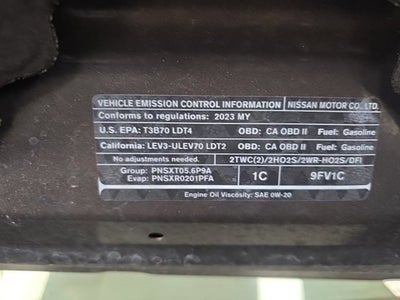 2023 Nissan TITAN Crew Cab PRO-4X 4x4