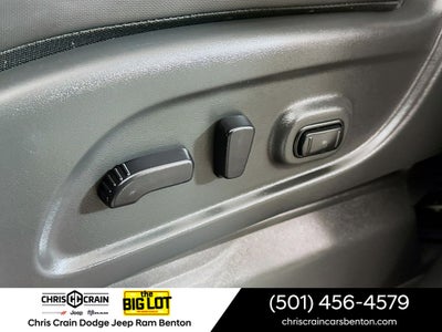 2024 Nissan TITAN Crew Cab PRO-4X 4x4