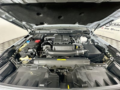 2025 Nissan Frontier Crew Cab PRO-4X 4x4