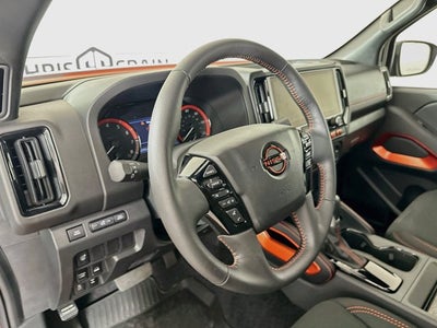 2025 Nissan Frontier Crew Cab PRO-4X 4x4