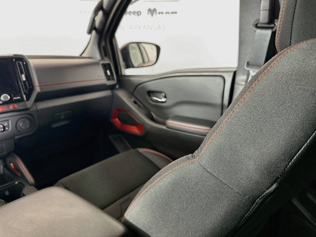 2025 Nissan Frontier Crew Cab PRO-4X 4x4