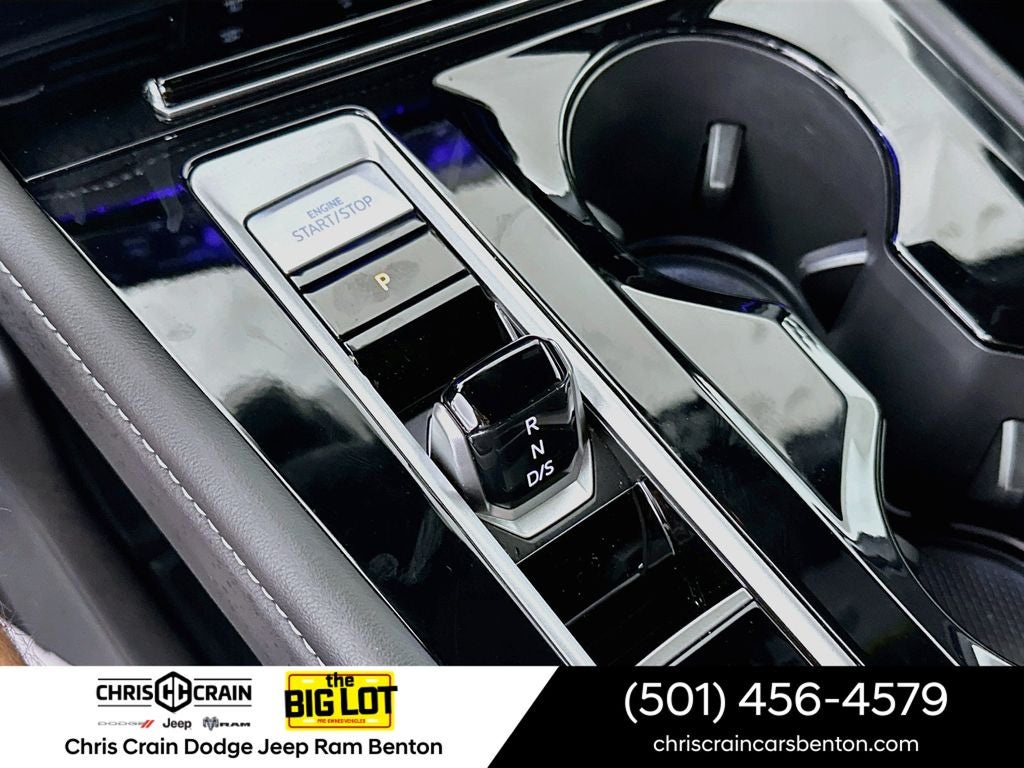 2025 Volkswagen Atlas Cross Sport 2.0T SEL R-Line Black