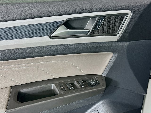 2023 Volkswagen Atlas 3.6L V6 SEL R-Line Black