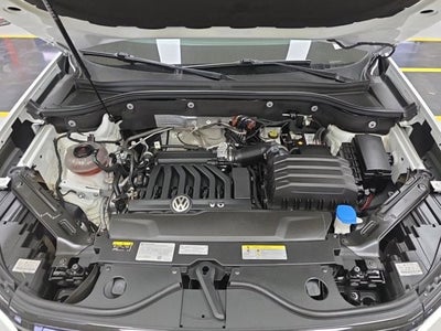 2023 Volkswagen Atlas 3.6L V6 SEL R-Line Black