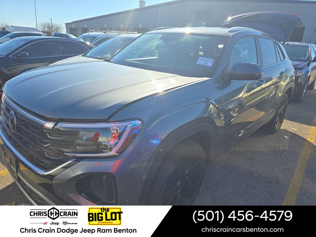 2025 Volkswagen Atlas Cross Sport 2.0T SE w/Technology