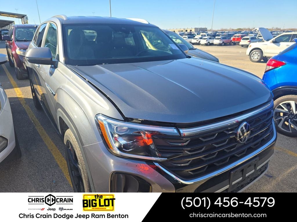 2025 Volkswagen Atlas Cross Sport 2.0T SE w/Technology