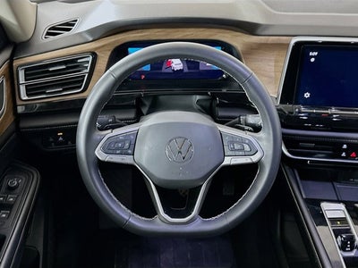 2024 Volkswagen Atlas 2.0T SE w/Technology