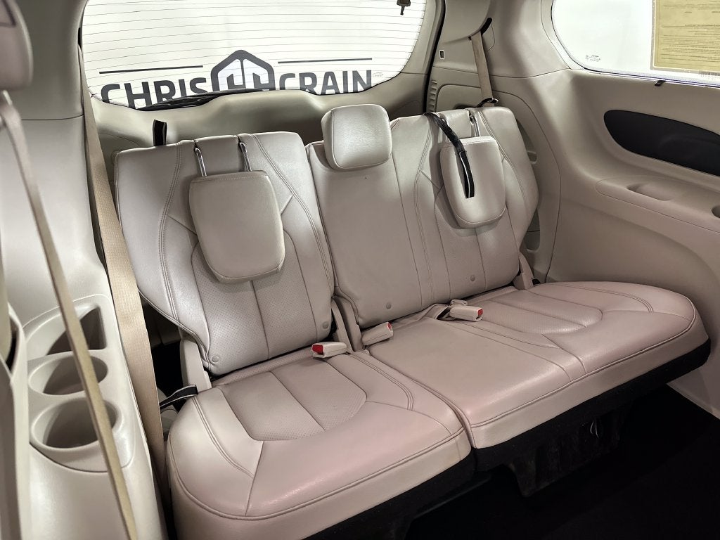 2021 Chrysler Pacifica Touring L