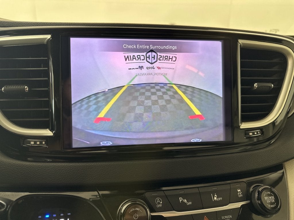 2021 Chrysler Pacifica Touring L