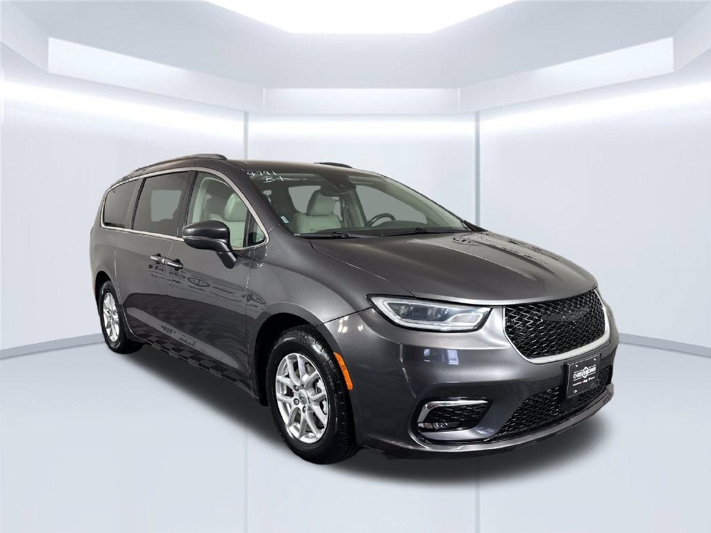 2021 Chrysler Pacifica Touring L