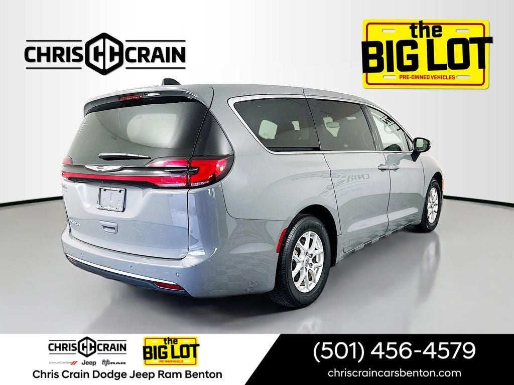 2023 Chrysler Pacifica Touring L