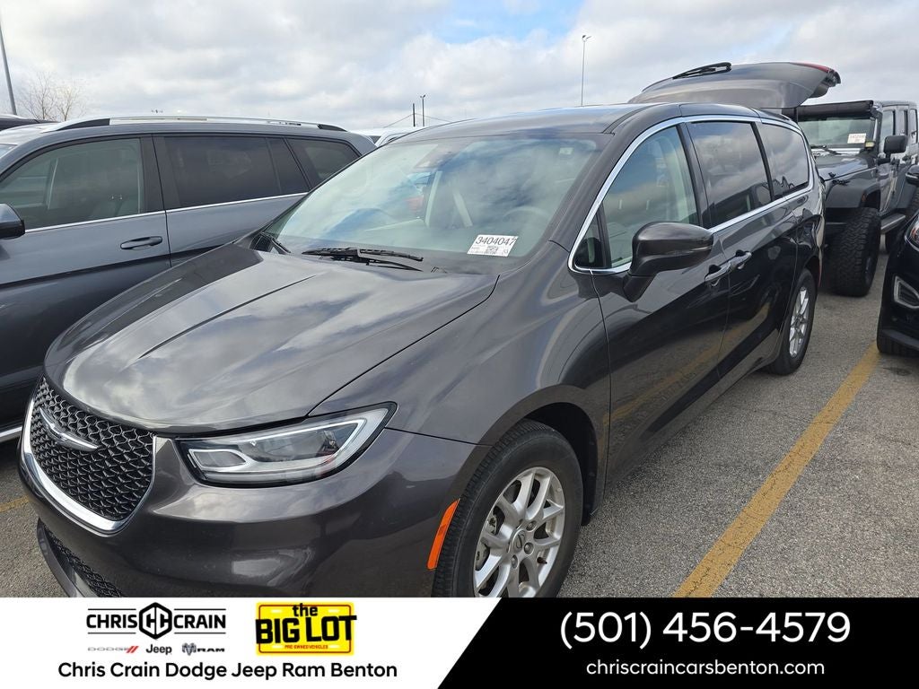 2023 Chrysler Pacifica Touring L