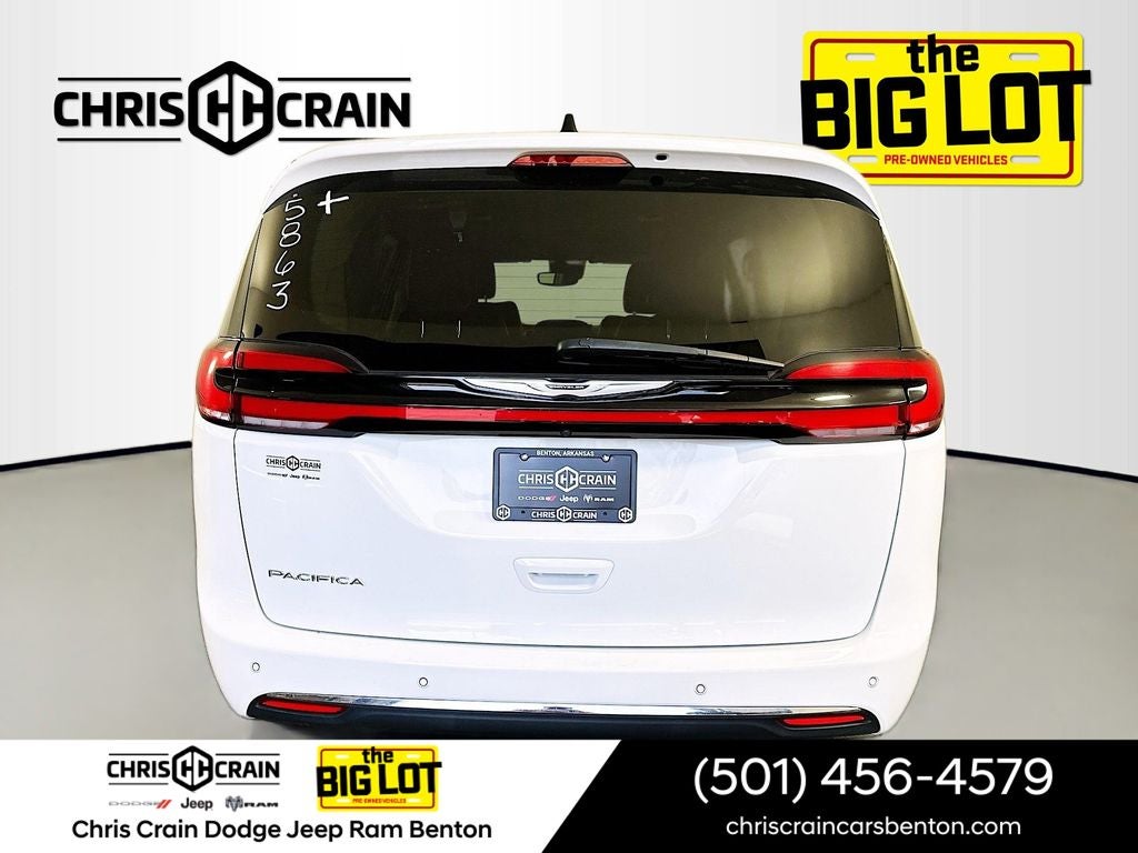 2023 Chrysler Pacifica Touring L